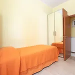 Parioli Free Wi-fi 2 Bdrm&kitchen&ac 4* Rome