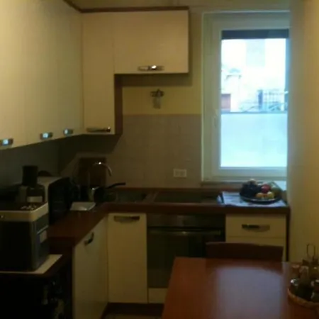 Parioli Free Wi-fi 2 Bdrm&kitchen&ac 3* 로마