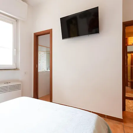 Parioli Free Wi-fi 2 Bdrm&kitchen&ac רומא