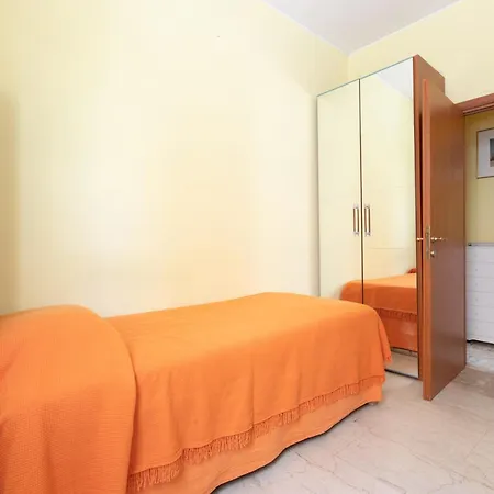 Parioli Free Wi-fi 2 Bdrm&kitchen&ac 4* רומא