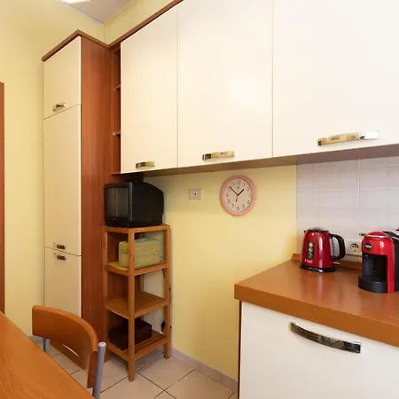 בית הארחה Parioli Free Wi-fi 2 Bdrm&kitchen&ac 4*