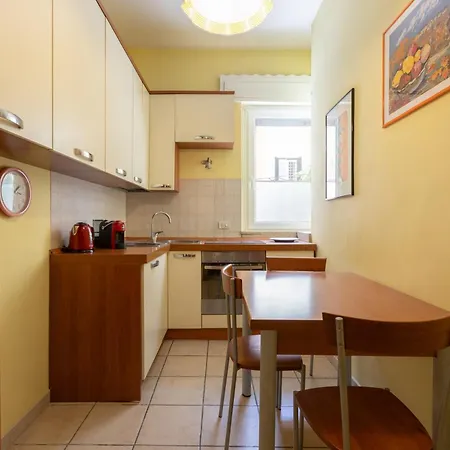 בית הארחה Parioli Free Wi-fi 2 Bdrm&kitchen&ac רומא